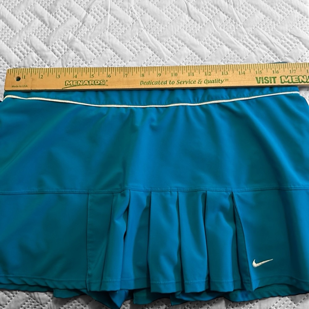 Nike Dri-Fit Pleated Skort - Picture 8 of 9